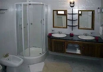 *** Guest house Sun Properties And Resort Hotel Seychelles