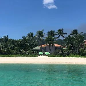 Shanaz Beachside Retreat Apartmán